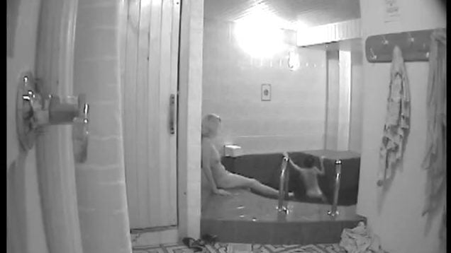 1593338250z19h7-640×480-1