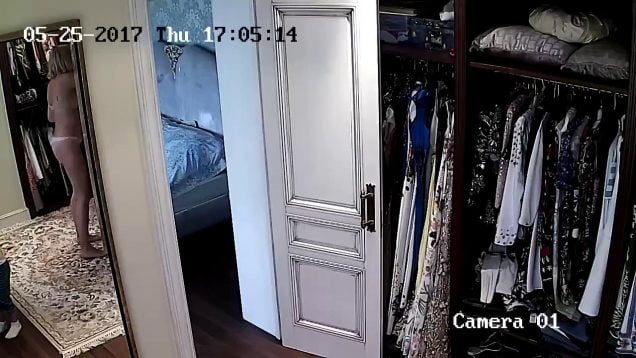 25.05.2017 Camera recorder in her dressing room