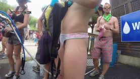 432 CB other thong girl water 001