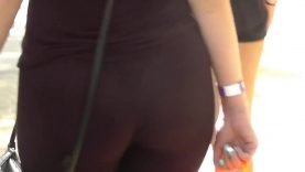 109 SeeThru Leggunz Thong