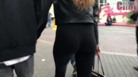 113 pretty redhead leggings