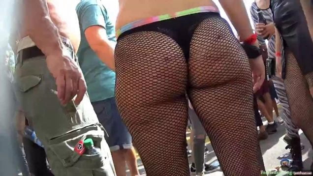 365 fishnet milf