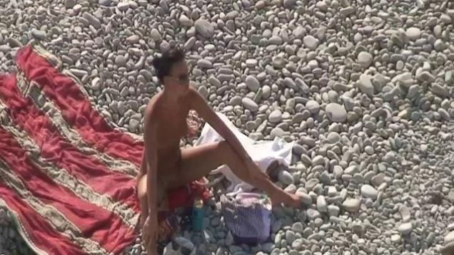 1666995692r8t5y-640×480-1