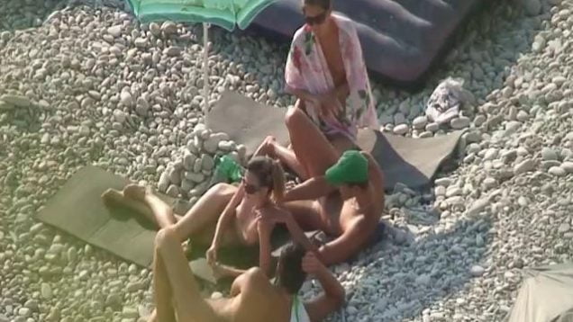 1666995715ruurr-640×480-1