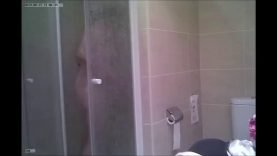 1667001463571qi-640×480-1