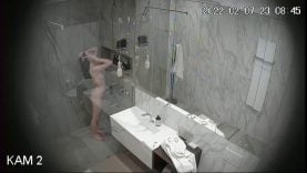 1667071207ak95w-640×480-1