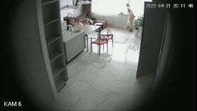 16670730397rihq-640×480-1