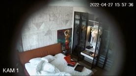 16670742065d0wh-640×480-1