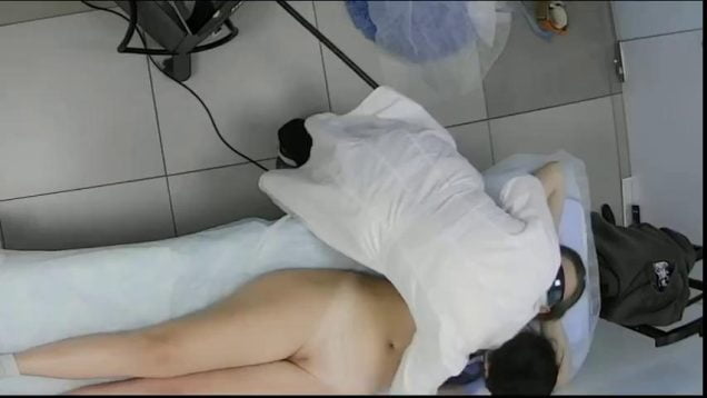 16674296610vr8v-640×480-1