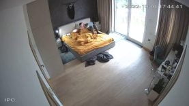 16681080987jkg6-640×480-1