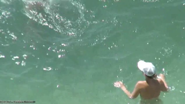 1668158893r6car-640×480-1