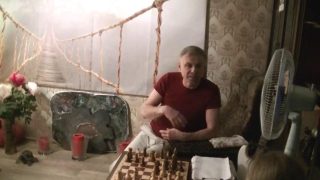 16685955041kh4a-640×480-1